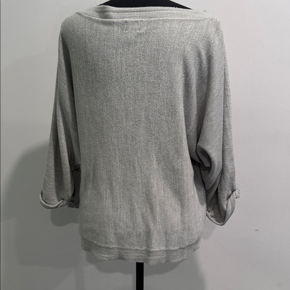 🔵 Soho Jeans NY & CO. Relaxed Fit Wide Neck Gray Batwing Sweater Size Medium - Picture 5 of 7